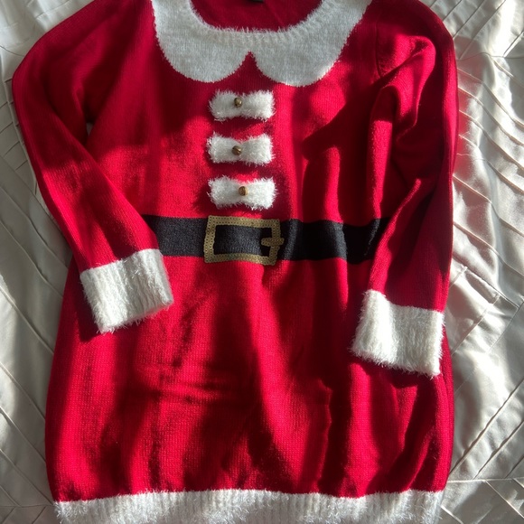 Holiday sweater - Picture 1 of 2